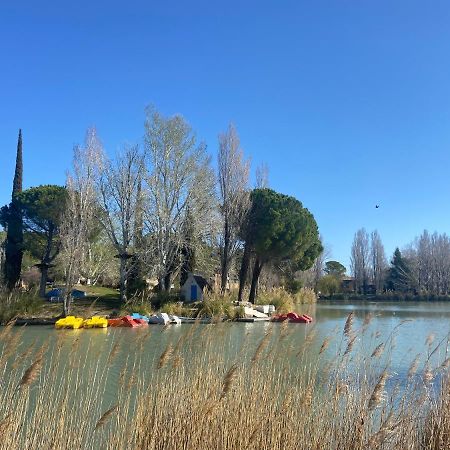 Appart Dans Residence Avec Piscine A Arles Exteriér fotografie